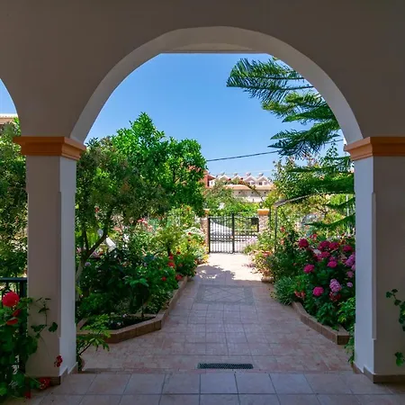 Villa Sophia Apartments By Corfuescapes Agios Gordios  Extérieur photo